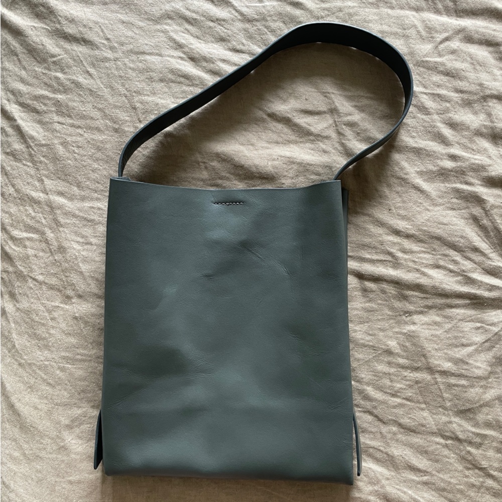 COS Medium Shopper Grained Leather Tote - Picture 3 of 14
